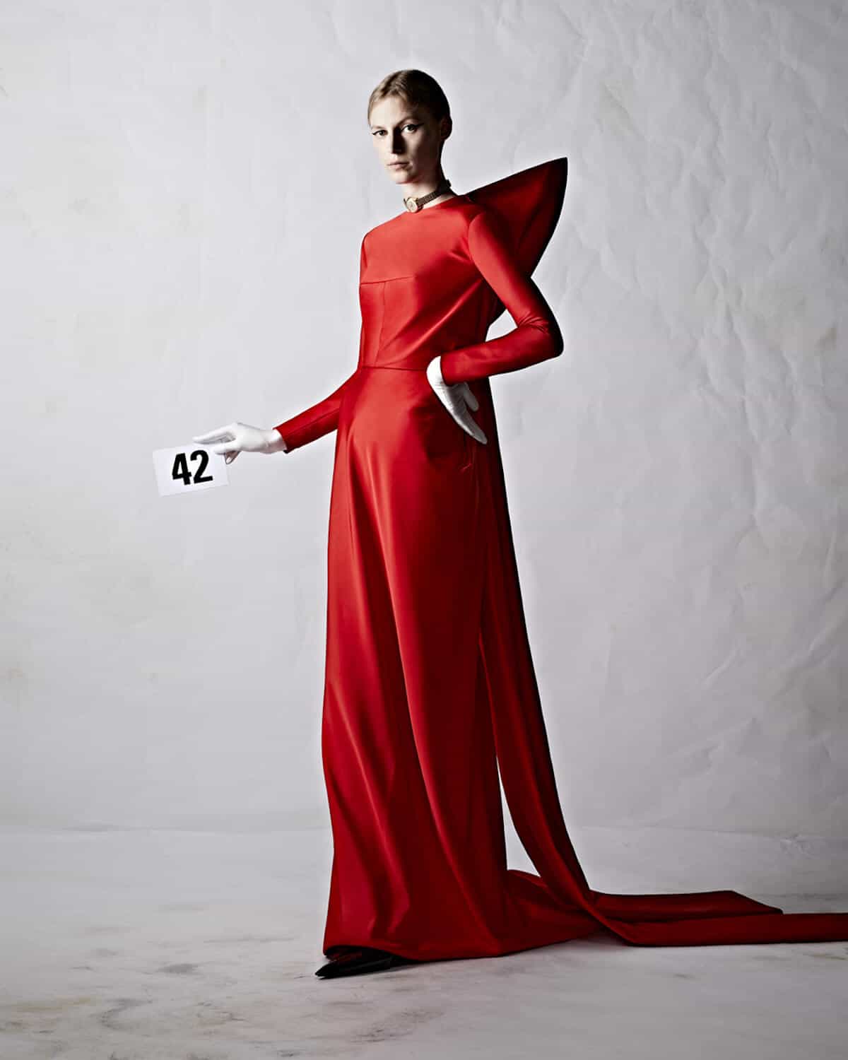 Balenciaga: Couture AW22 - 10 Magazine